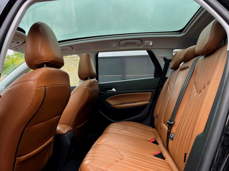 Peugeot 308 SW 1.5 HDi Sport Teto Pele 2019