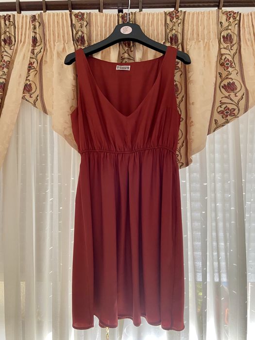 Vestido vermelho escuro tam L