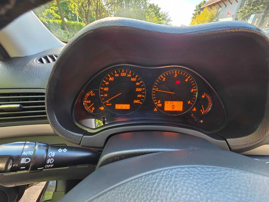 Toyota Avensis T25 liftback, 2.2 diesel 150 km z 2008r