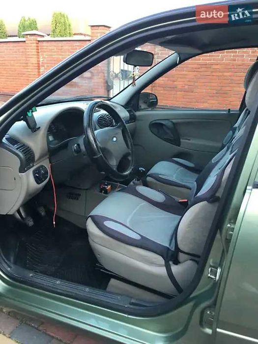 Лада Калина 1117 універсал