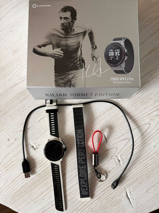 Coros Apex 2 PRO Kilian Jornet Edition + Polar Sense