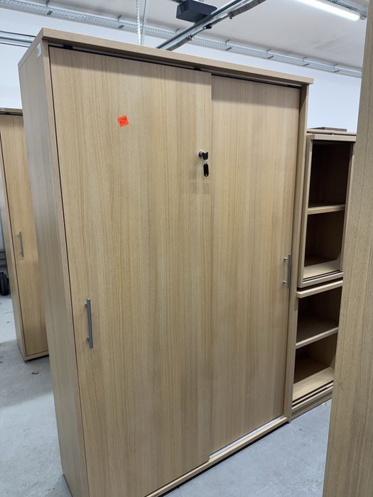 Safy aktowe, regalowe,zamykane