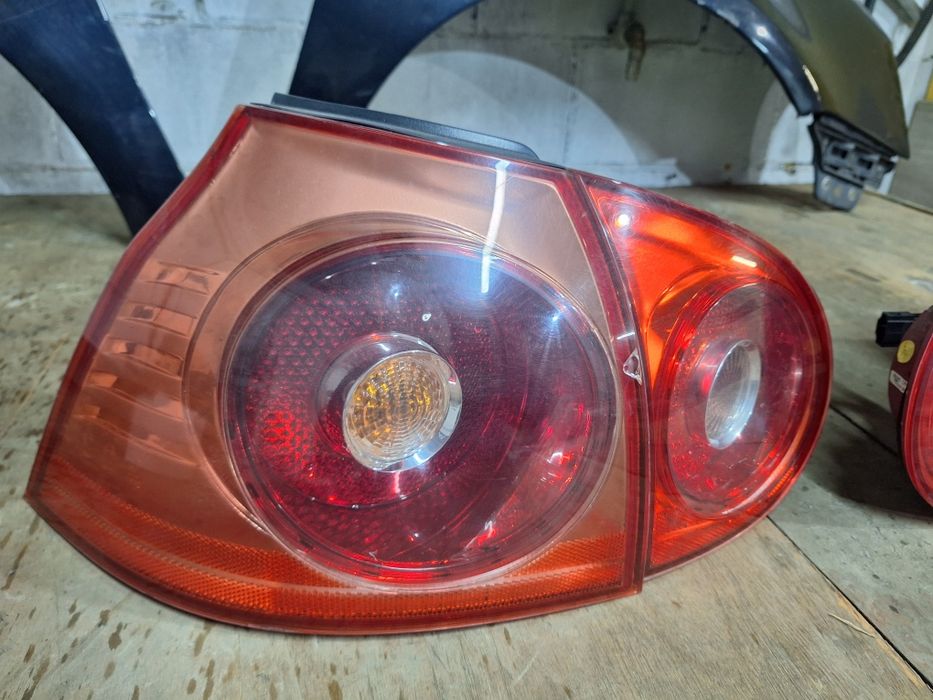 Задній стоп фанар volkswagen golf 5