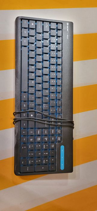 Klawiatura  używana w dobrym stanie