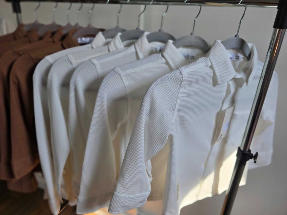 Koszula chłopięca bawełna,elastyn
Kolor czekolada  śmietanka .