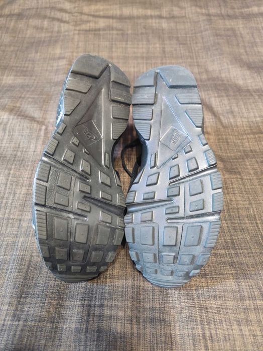 Женские кроссовки Nike Huarache Run Gs (36,5р.23-23,5см)