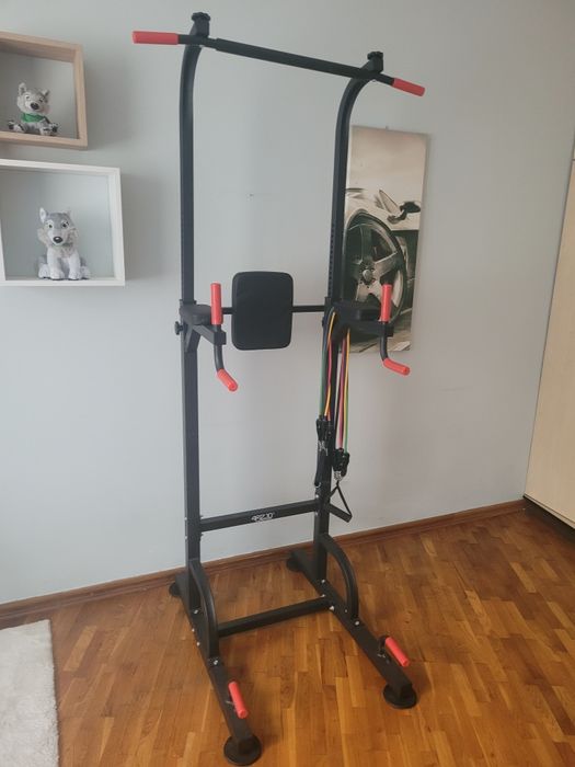 Poręcz wielofunkcyjna do podciągania