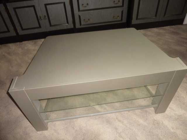 Stolik pod TV duży ładny