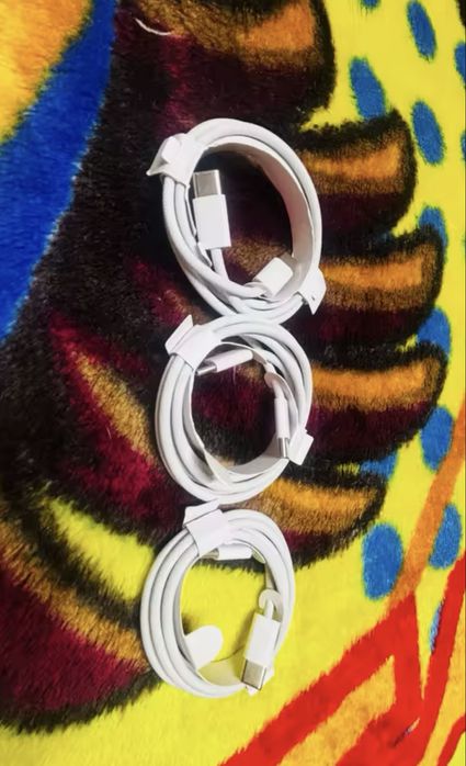 Провод кабель зарядки на iPhone 16 15 Samsung Xiaomi Huawei тощо новий