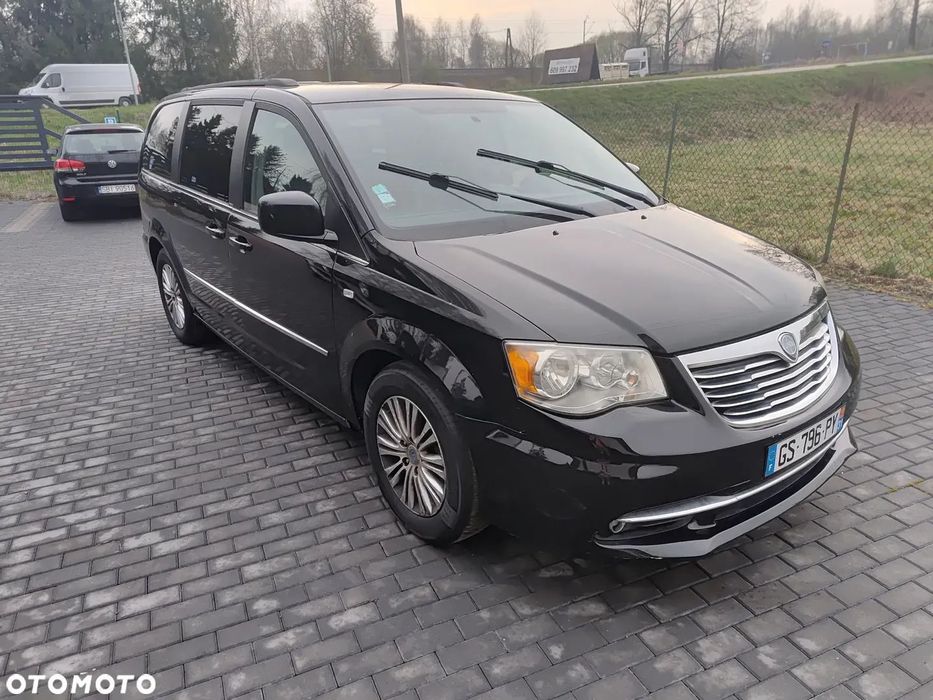 Lancia Voyager LANCIA ChryslerVOYAGER 2.8d full opcja Stown go 172000tyś km 163km