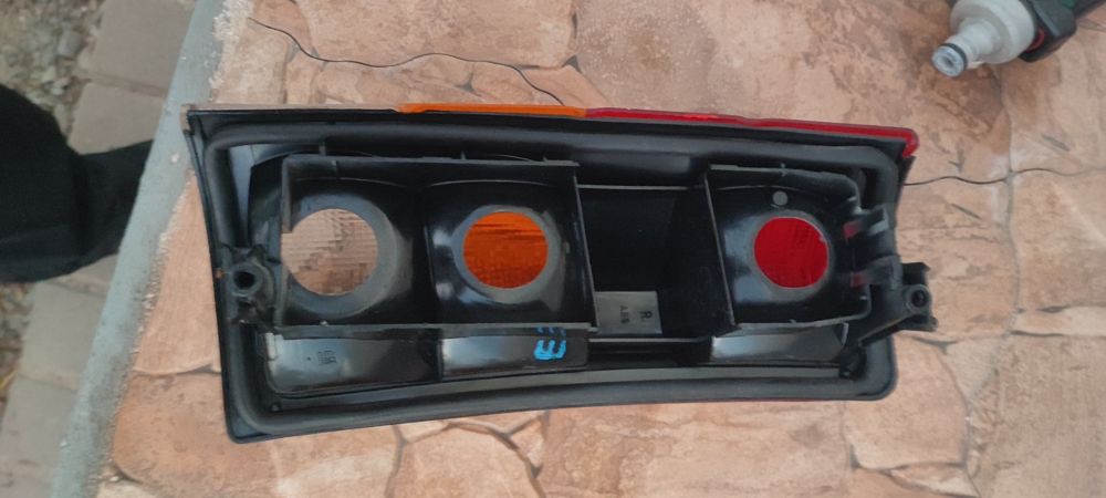 Porta da Frente direita Opel Kadett e faróis traseiros E Caravan