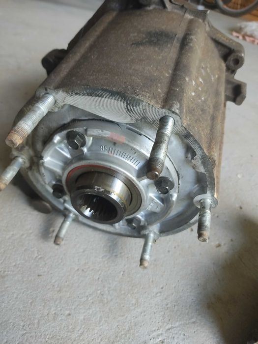 Вал роздатки jeep cherokee 2.5 роздатка 231j