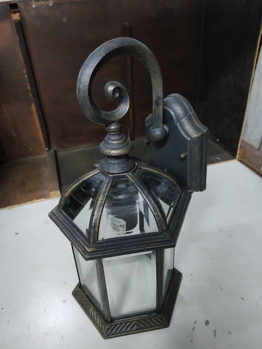 Outdoor Wall Light426077975552337921