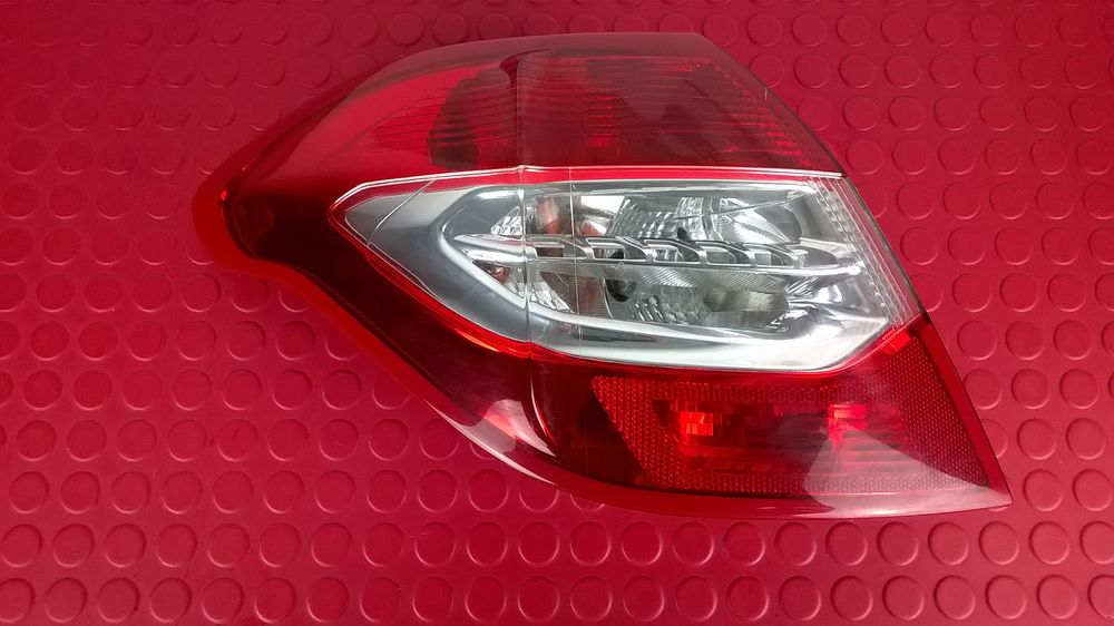 Farolim Esquerdo - CITROËN C4 II (NC_)