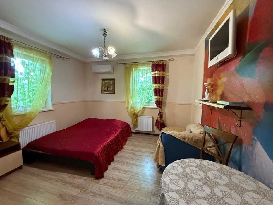 Продаж діючого готелю 900м². Ресторан. Б'юті-послуги. Центр.ID:721