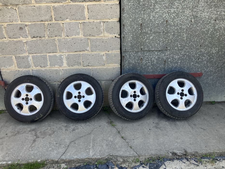 Opony letnie wraz z felgami