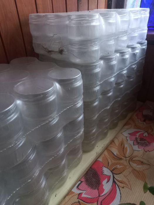 Банки 250 грам, нові