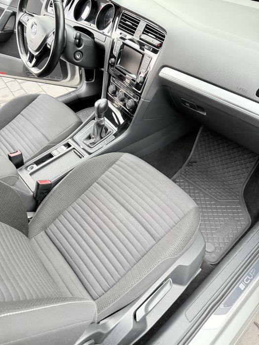 Volgswagen Golf 7 wersja CUP DSG AUTOMAT
