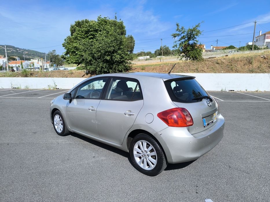 Toyota Auris 1.4 diesel com poucos kms