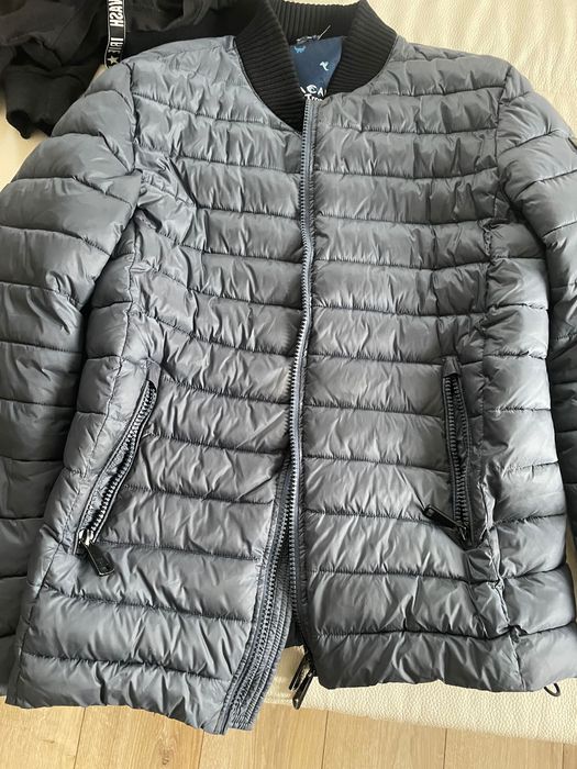 Куртка чоловіча фірмова в гарному стані