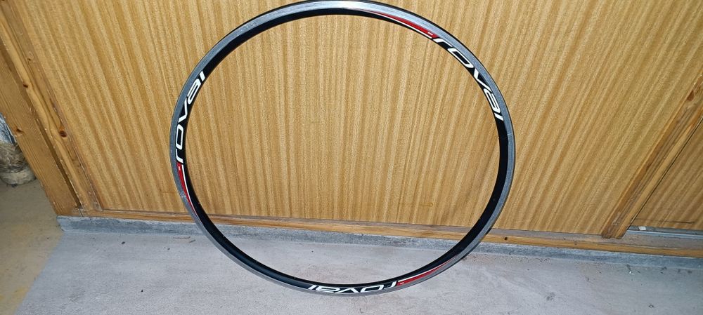 Aro Roval Fusee Star E5