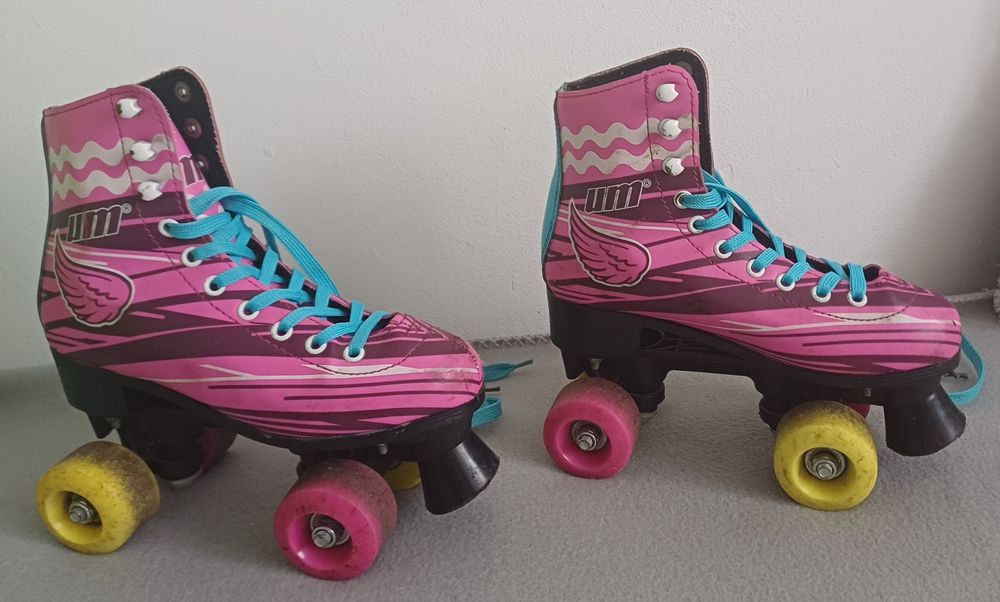 Wrotki JMS z butem na 4 kołach z butem, r. 35