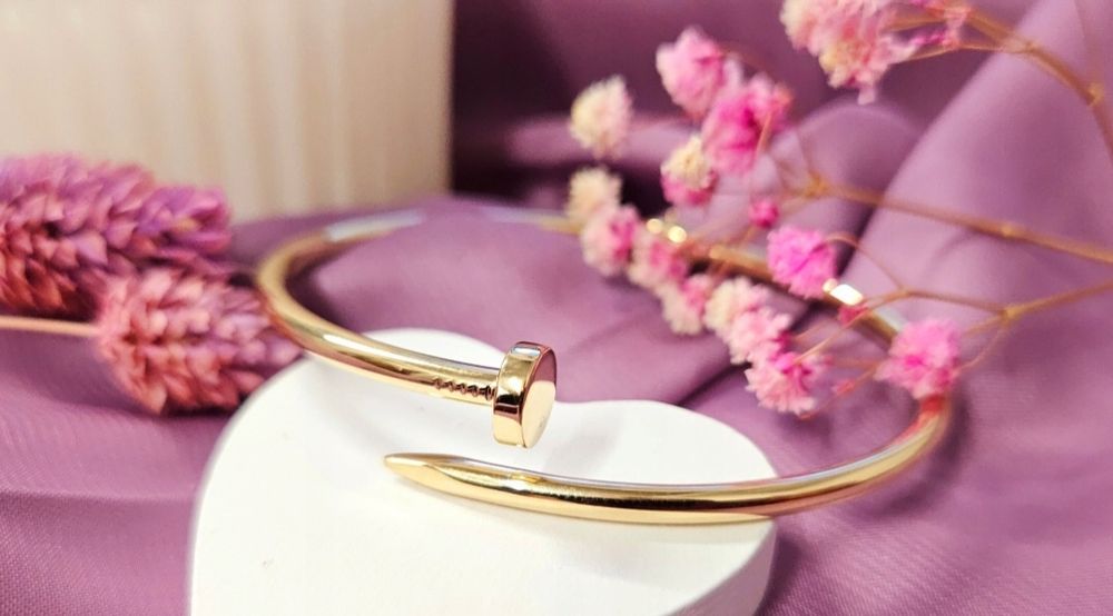 Złota bransoletka. Gwóźdź. Bangle. Sztywna. Próba 585