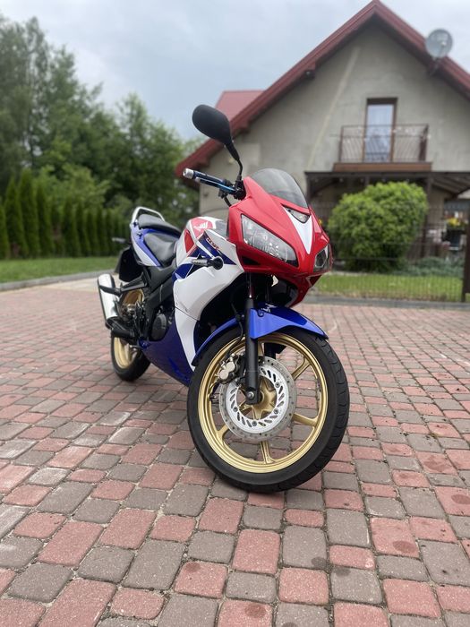 Sprzedam Honde  CBR 125r