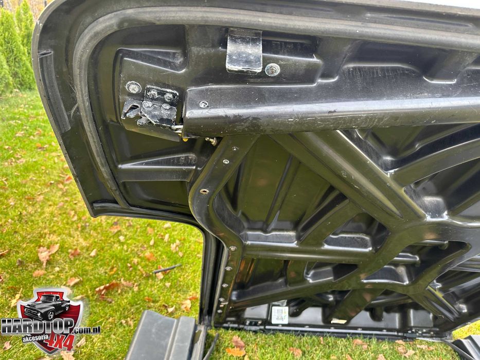 Pokrywa Paki Volkswagen Amarok Zabudowa Klapa