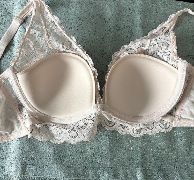 Biustonosz stanik Gatta 70D cielisty beżowy wygodny intimissimi esotiq