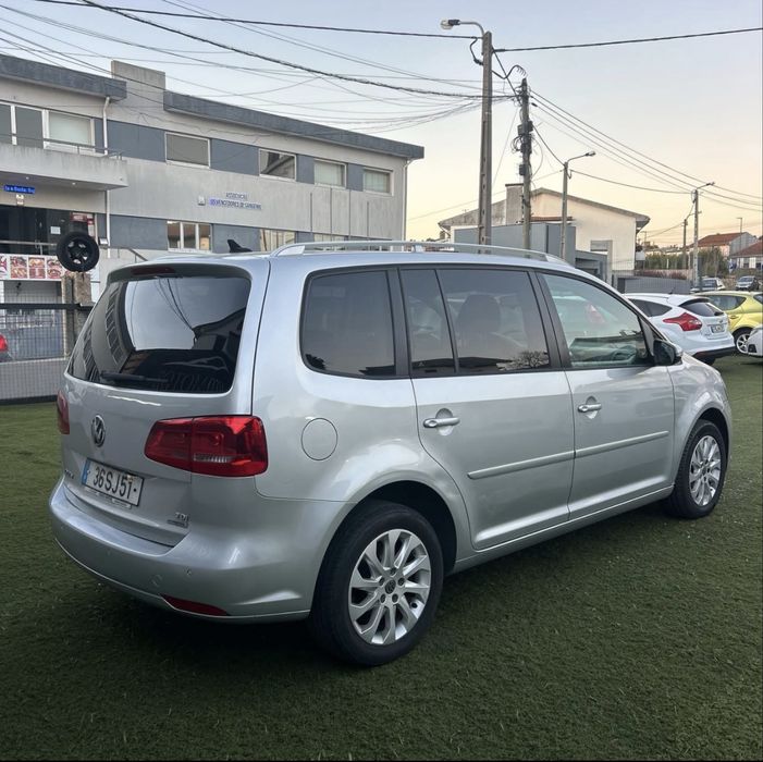 VW Touran 1.6 TDI BlueMotion 2012 7 Lugares