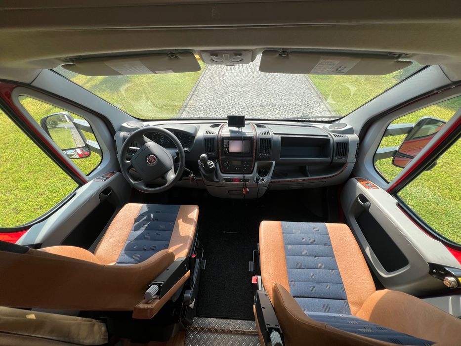 Auto Caravana Dethleffs Advantage