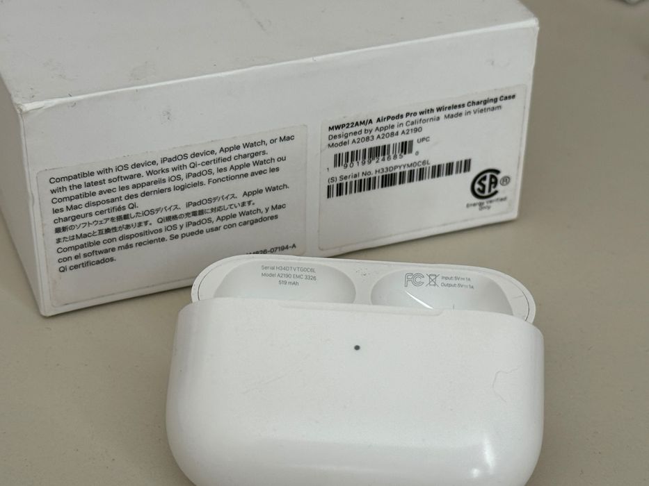 Apple AirPods Pro оригинал