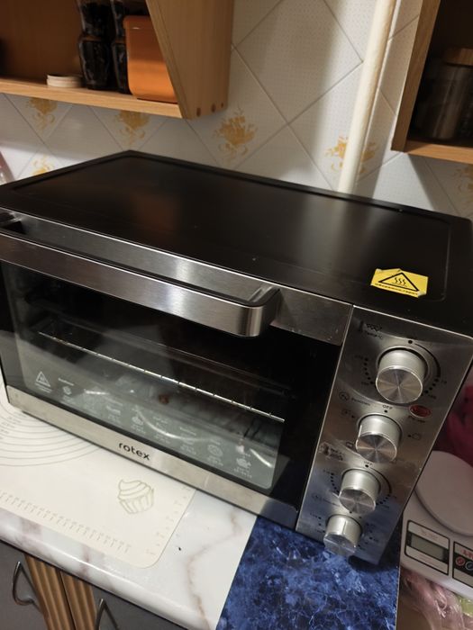 Духова електрична шафа rotex