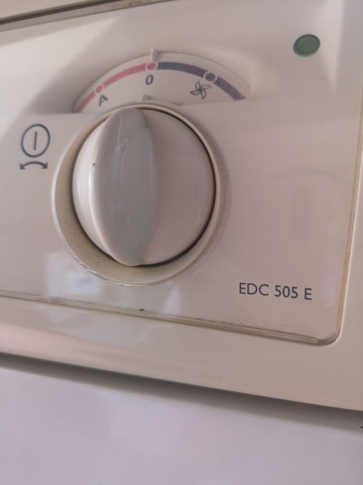 Máquina de secar Electrolux EDC 505 E