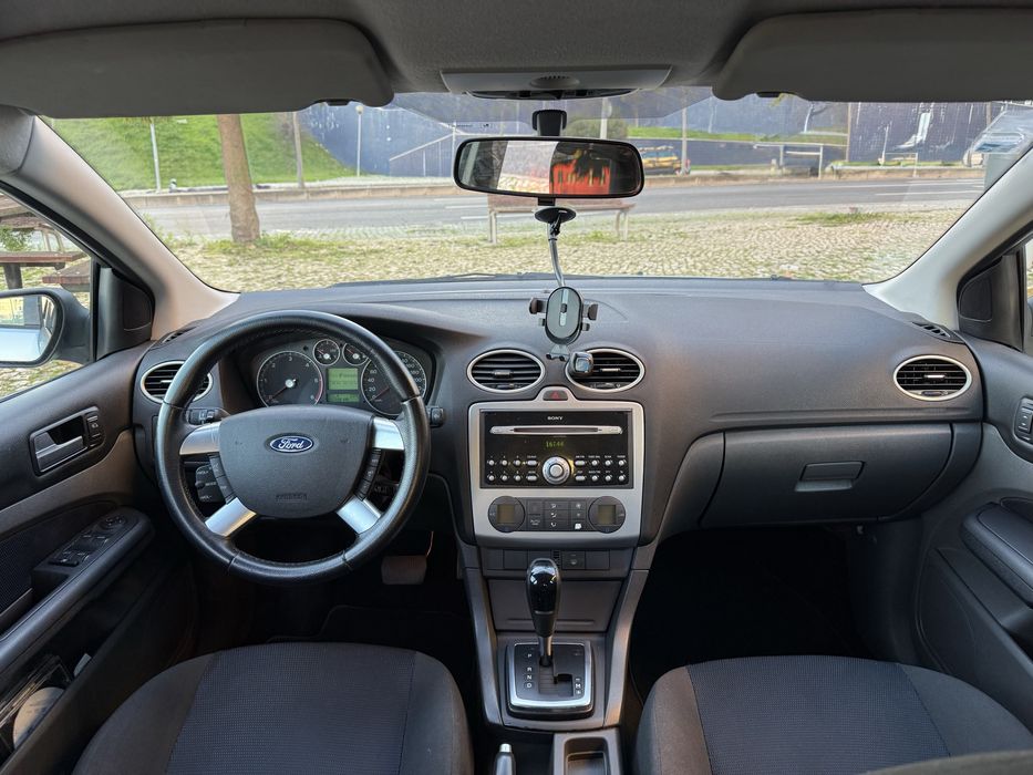 Ford Focus 1.6 TDCi Automático | 154.000 km | Nacional