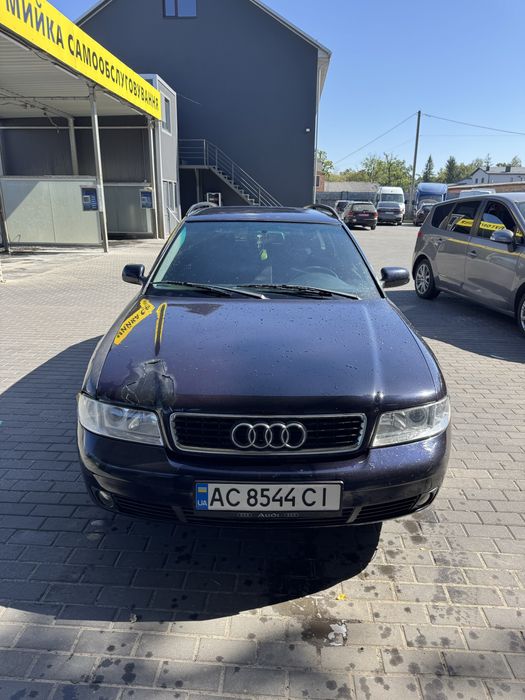 Продам ауді а4 б 5