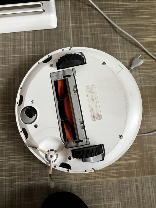 Робот пылесос Xiaomi vacum