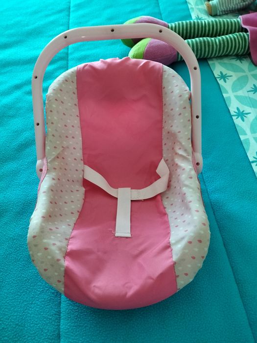 Selling a toy baby egg