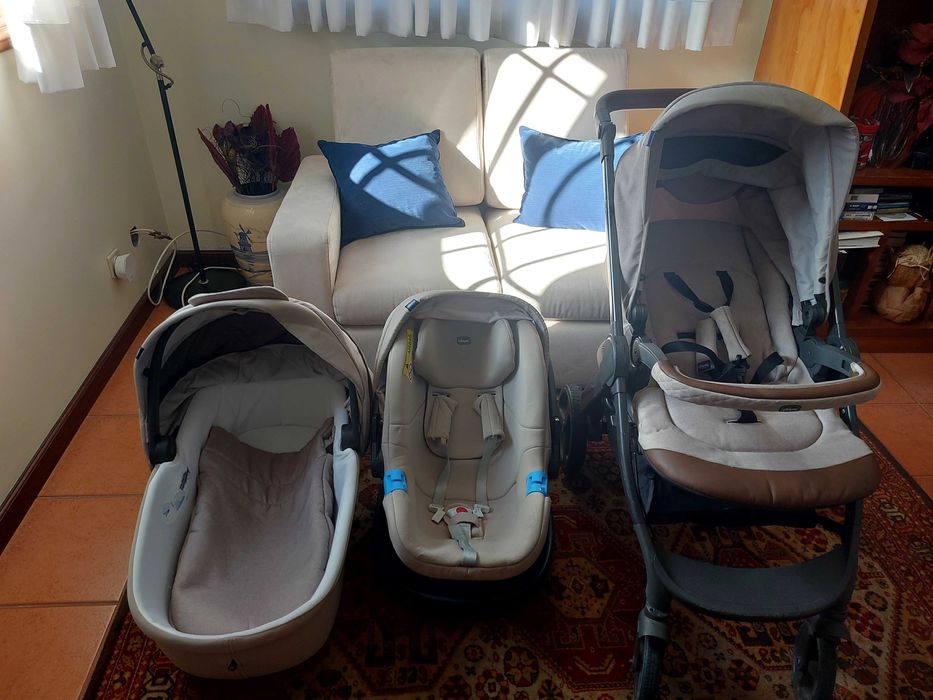 Carrinho com alcofa e babycoque Chicco Style Go Up 3 em 1