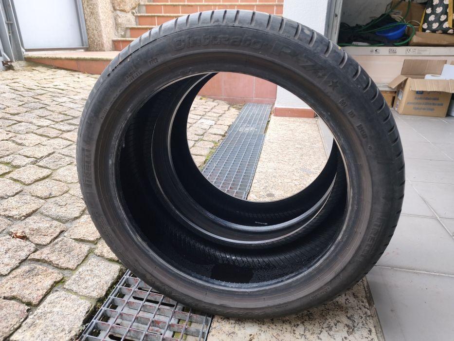 Jogo Pneus Premium 2  Pirelli e 2 Dunlop 205 45 R17  27.5eu cada