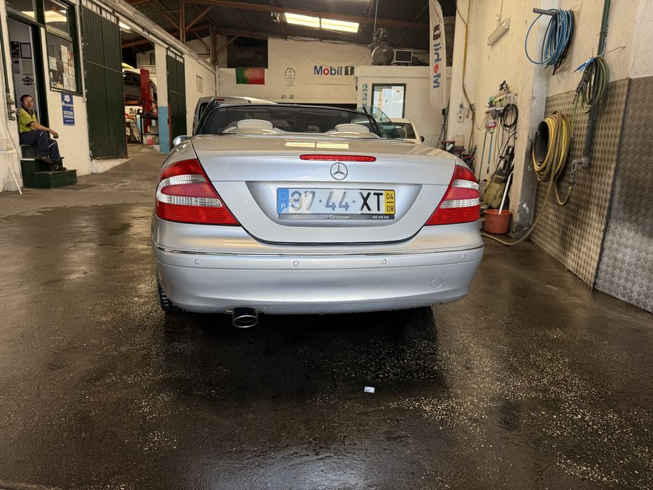 Mercedes-Benz Classe CLK 200 — fotografia 3