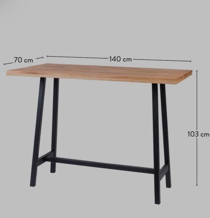 Mesa de bar de madeira com 4 cadeiras