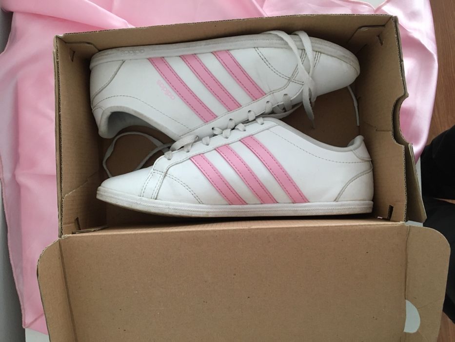 Vendo Adidas n. 38 muito bom estado