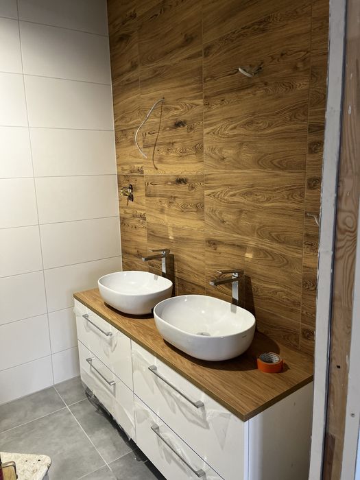 Glazurnik/Płytkarz/Remonty i Wykończenia.