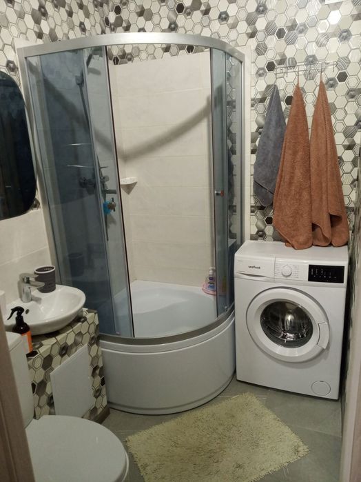 Однокімнатна погодинно-подобово