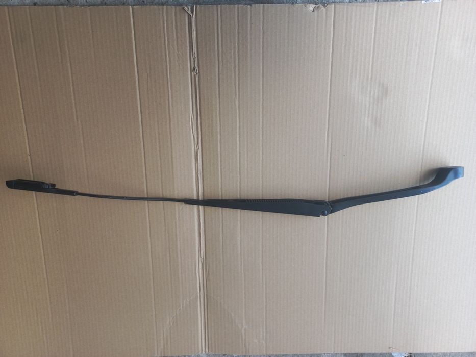 Ramię wycieraczki prawe  ford s-max mk2 galaxy mk4