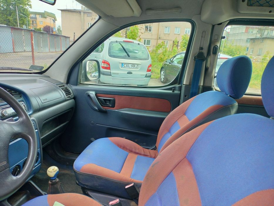 Citroen Berlingo 1,4 benz z gazem