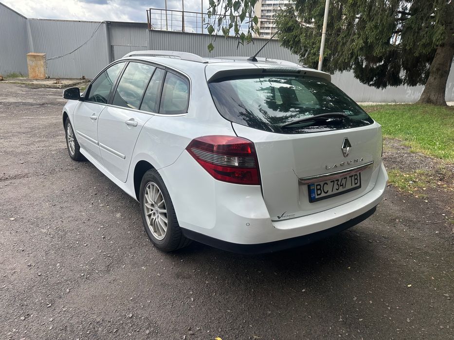 Renault laguna 2013