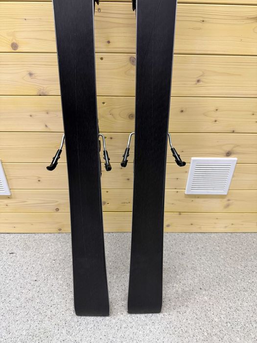 Narty Volkl Flair 72 151cm N103